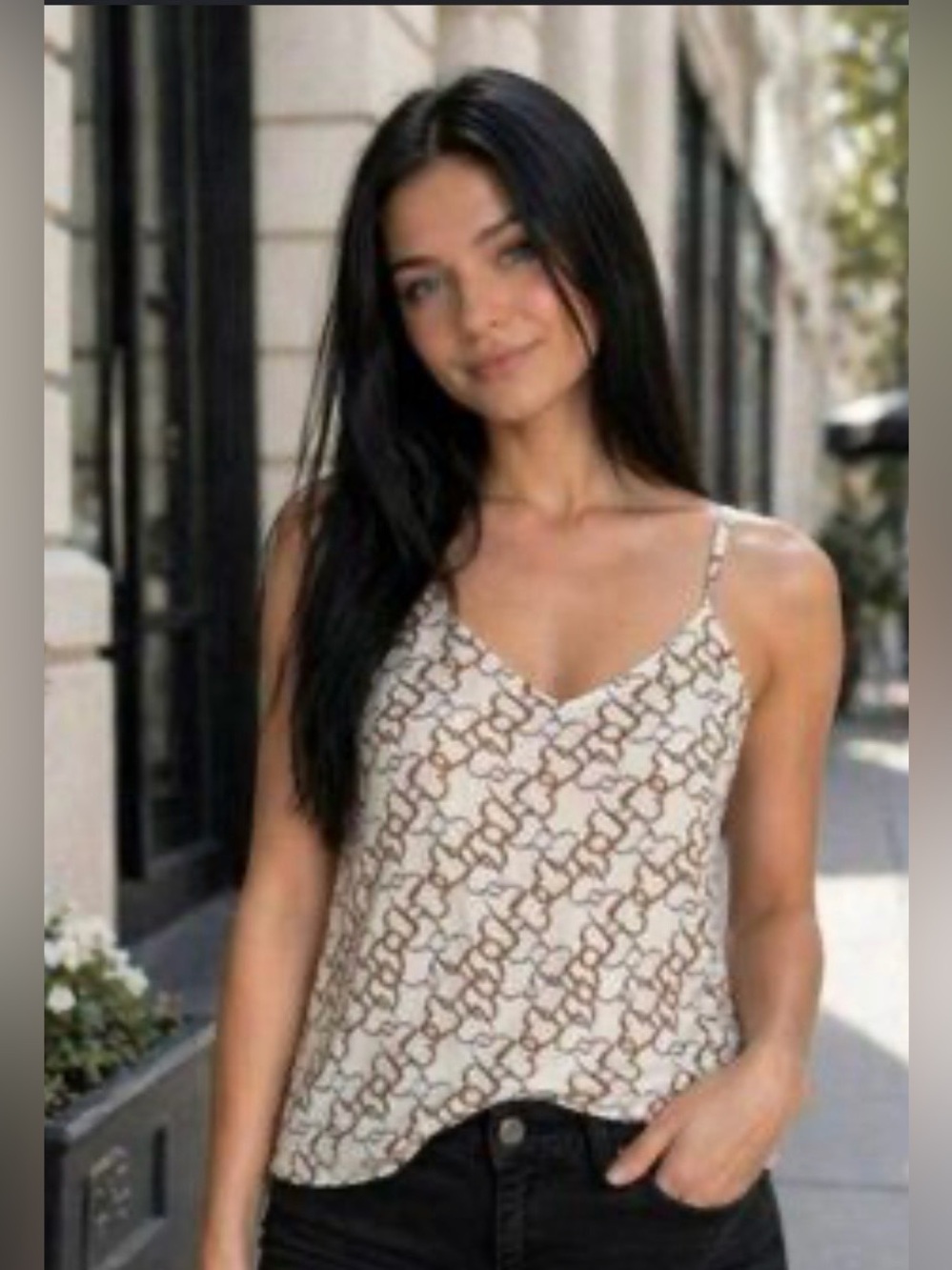 Ann Taylor Lined Cream Cami with Interlocking Geometric Heart Chain Print